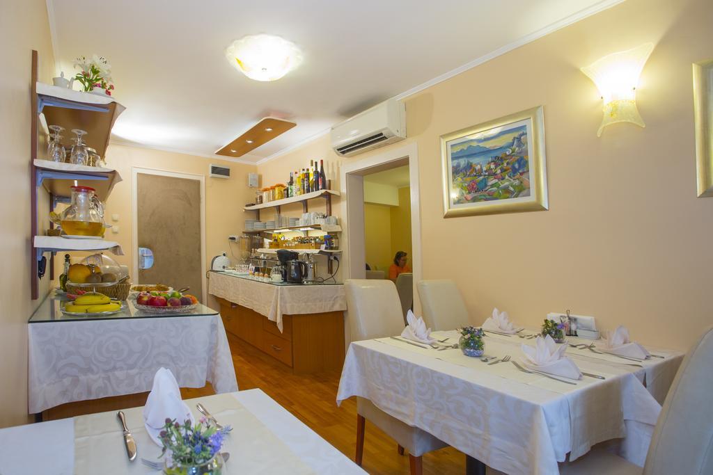 krevet i doručak Royal Split