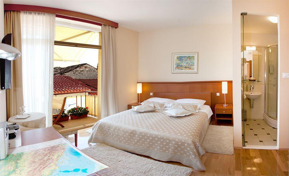 Frühstückspension Royal 4*