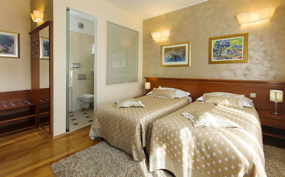Frühstückspension Royal 4*